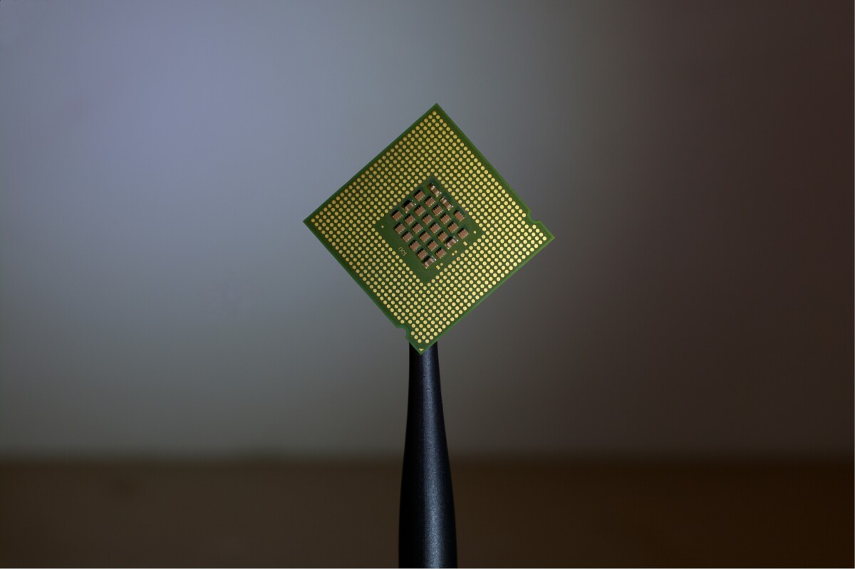 [Case Study] Commercial Due Diligence for a Taiwan Display and Semiconductor Equipment Manufacturer